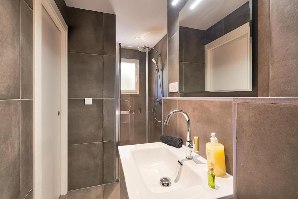 Superbe Appartement Avec Jaccuzi Marbella Bagian luar foto
