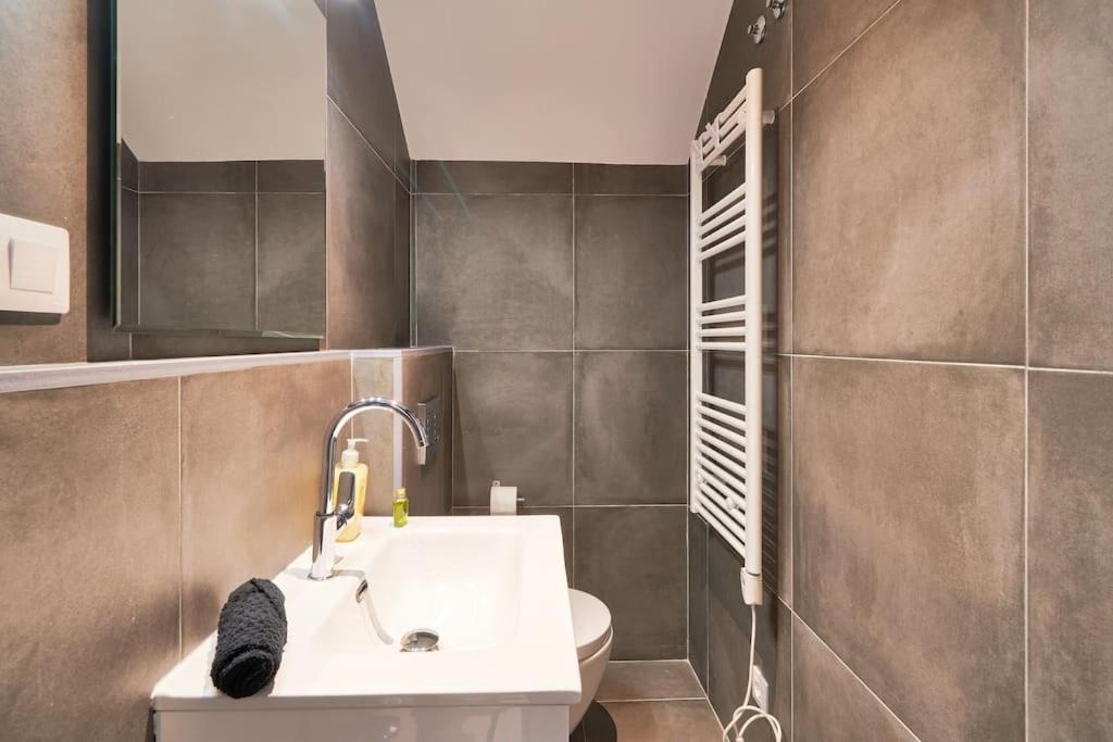 Superbe Appartement Avec Jaccuzi Marbella Bagian luar foto